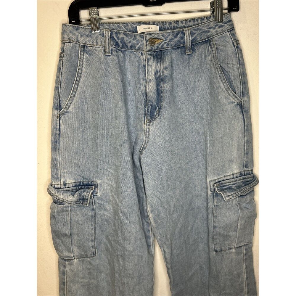 Forever 21 Jeans Womens 27 Wide‎ Leg Cargo Pockets Light Wash Denim Baggy Casual
